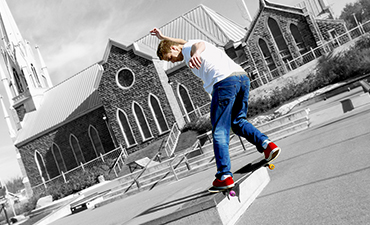 点卡交易市场的免费用虚拟号码发短信